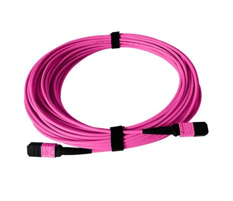 MPO optički kabel